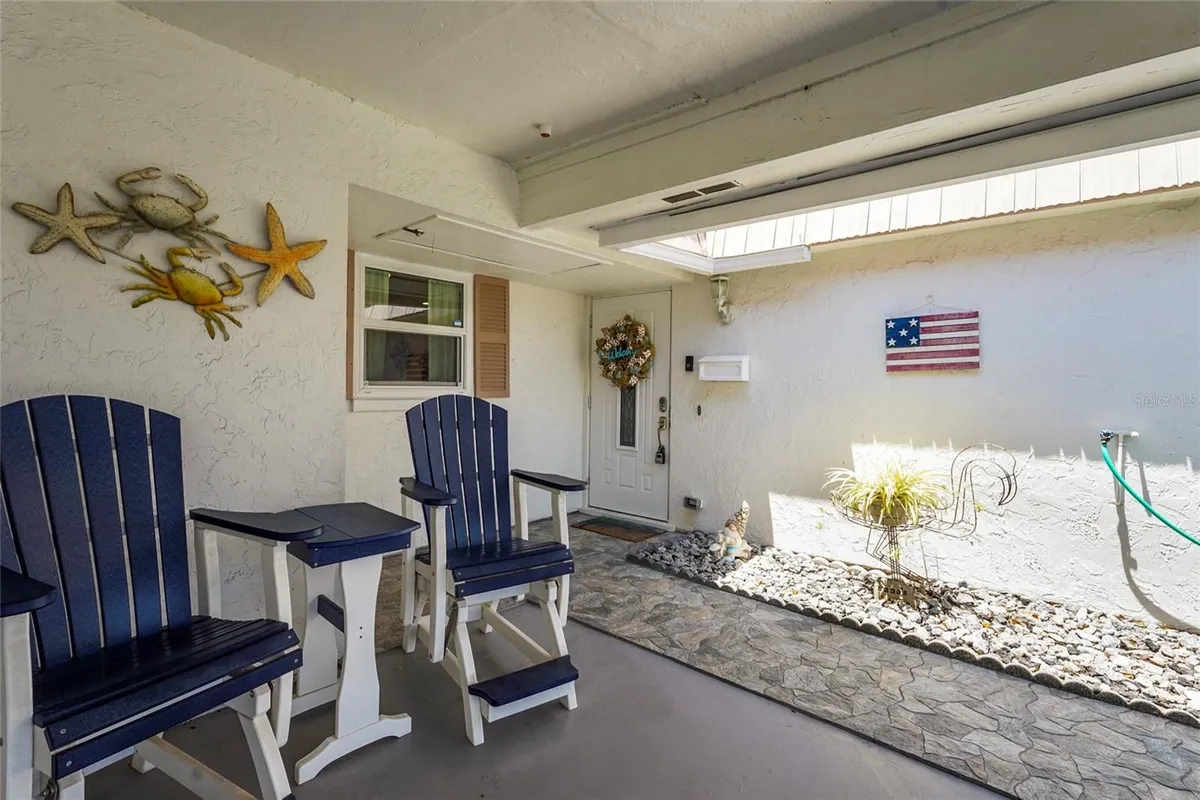 Property Slideshow image 1 of 72 | 2531 riverbluff pkwy # v181, Sarasota, FL, 34231