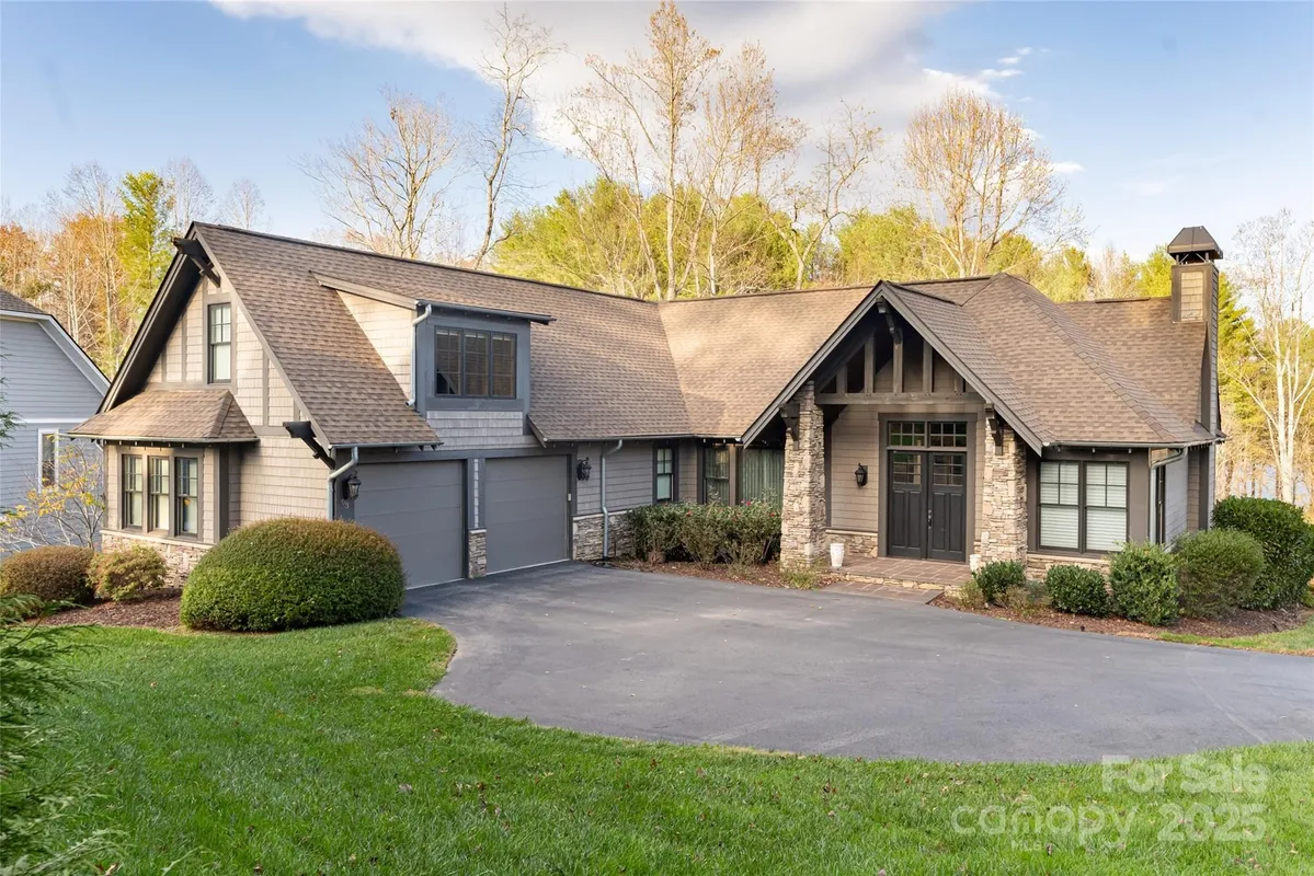 Property Slideshow image 1 of 44 | 63 orvis stone cir, Biltmore Lake, NC, 28715