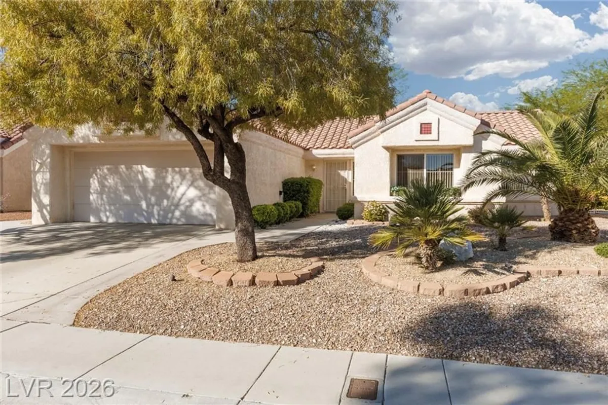 Property Slideshow image 1 of 58 | 2409 desert sands dr, Las Vegas, NV, 89134