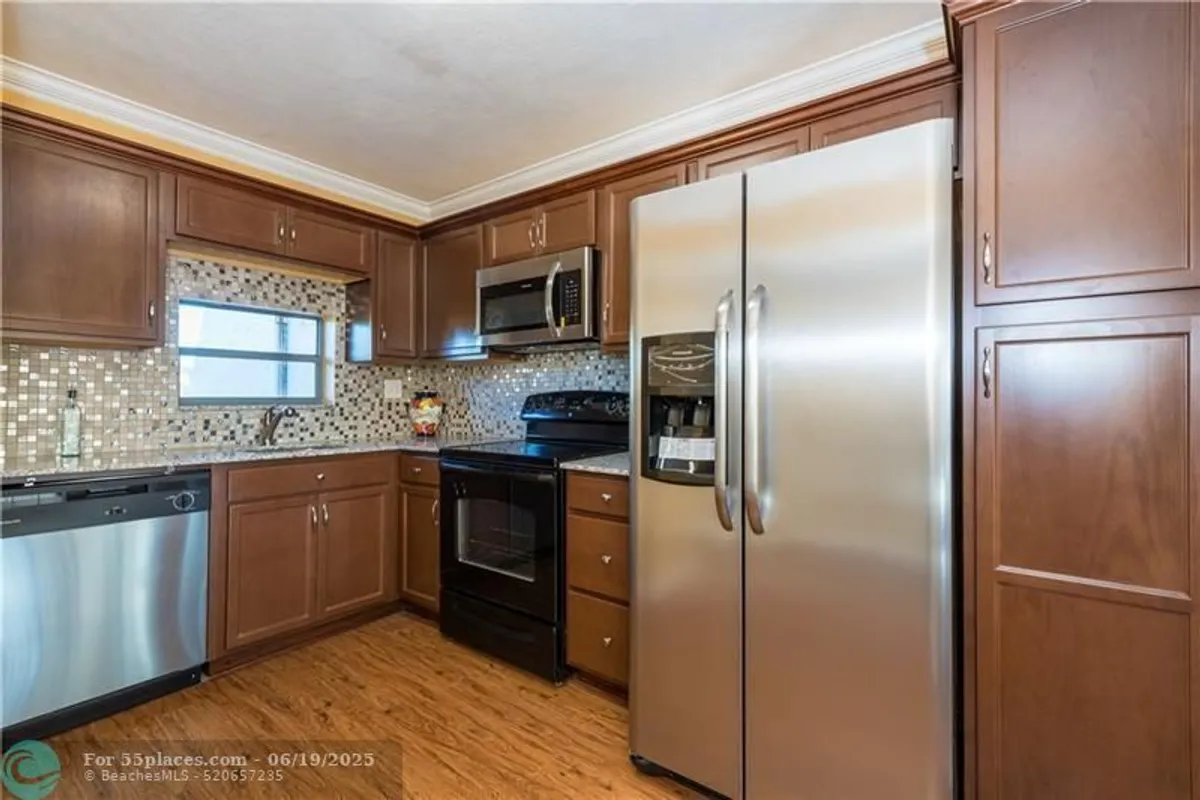 Property Slideshow image 1 of 80 | 9800 n hollybrook lake dr apt 309, Pembroke Pines, FL, 33025
