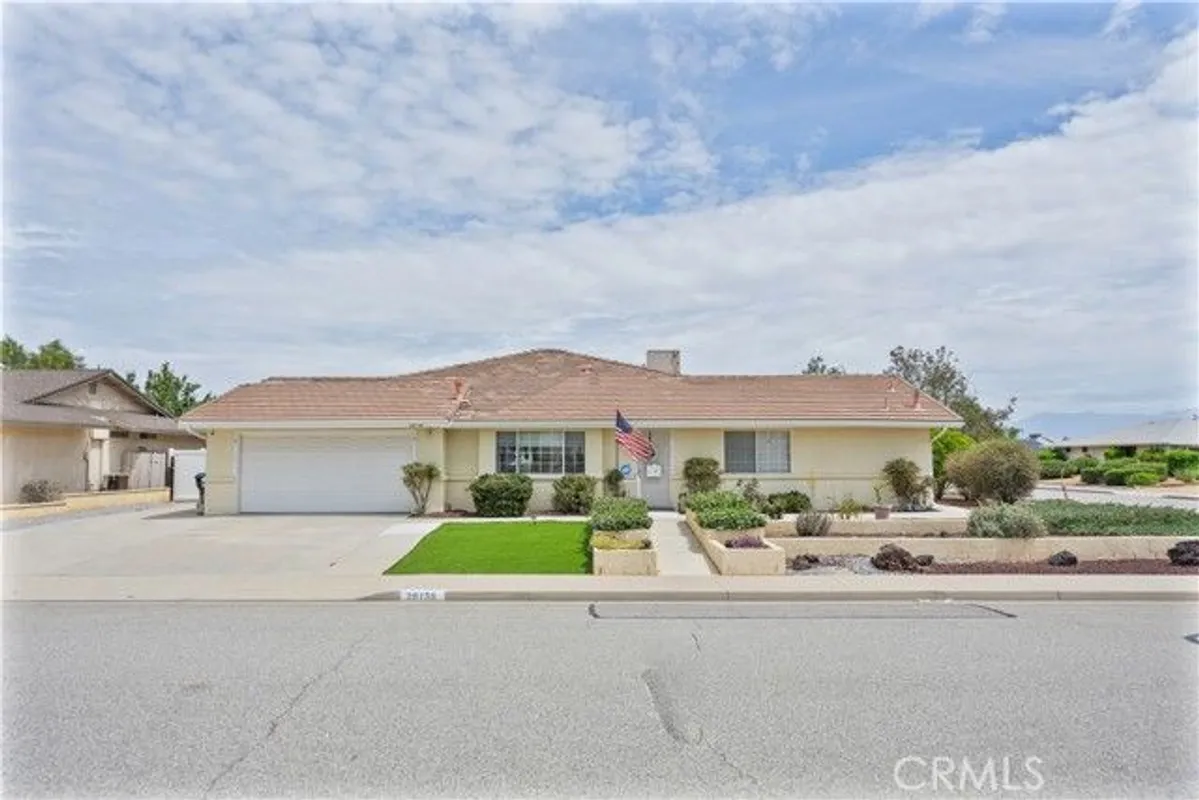 Property Slideshow image 1 of 22 | 26136 pine vly, Menifee, CA, 92586