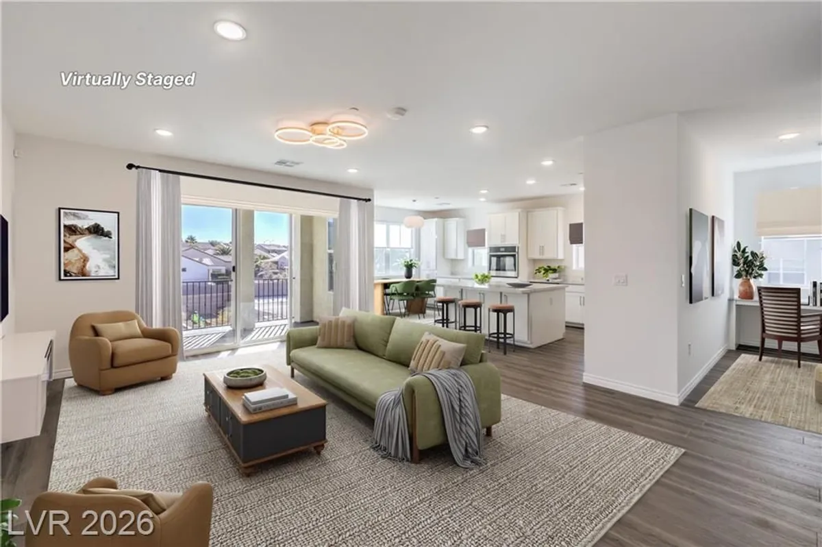 Property Slideshow image 1 of 33 | 2555 hampton rd 8202, Henderson, NV, 89052