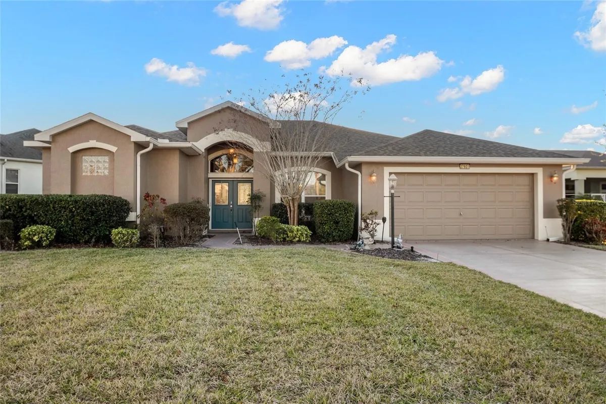 Property Slideshow image 1 of 34 | 27601 country stone ct, Leesburg, FL, 34748