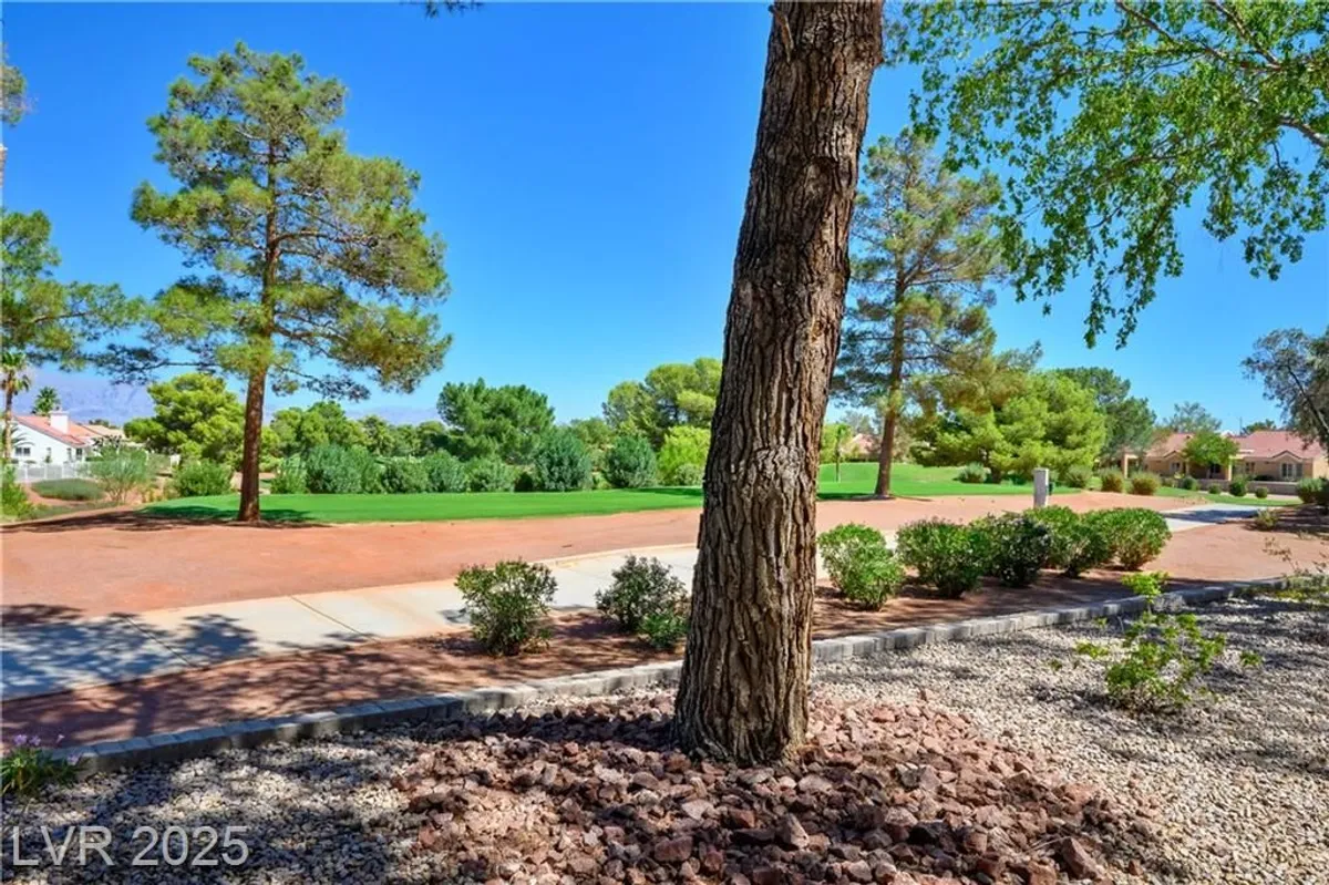 Property Slideshow image 1 of 63 | 9012 sundial dr, Las Vegas, NV, 89134