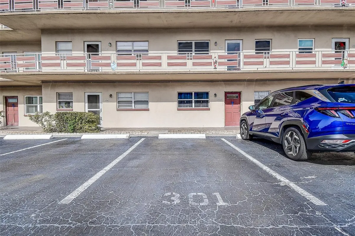 Property Slideshow image 1 of 36 | 3010 59th st 301, Gulfport, FL, 33707