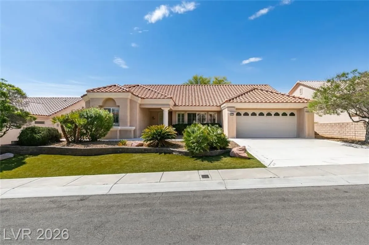 Property Slideshow image 1 of 31 | 10009 netherton dr, Las Vegas, NV, 89134