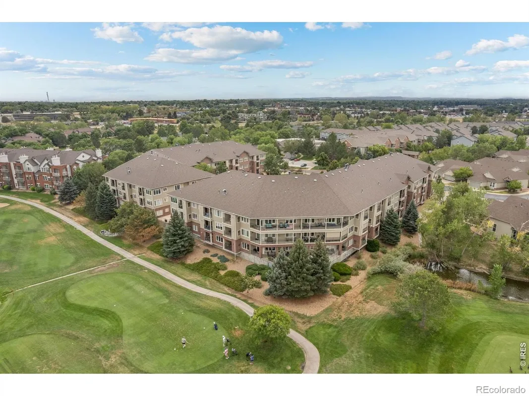 Property Slideshow image 1 of 32 | 2894 w riverwalk cir b-210, Littleton, CO, 80123