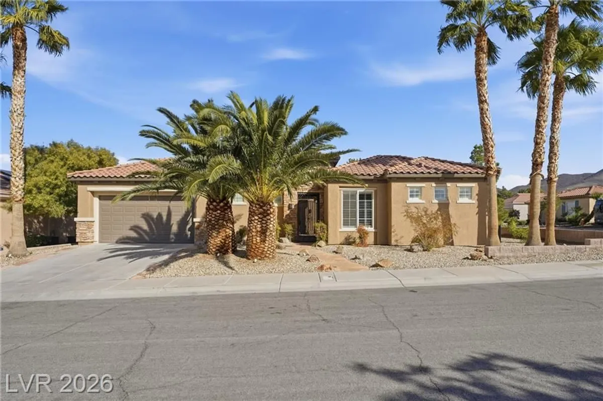 Property Slideshow image 1 of 49 | 2288 merrimack valley ave, Henderson, NV, 89044