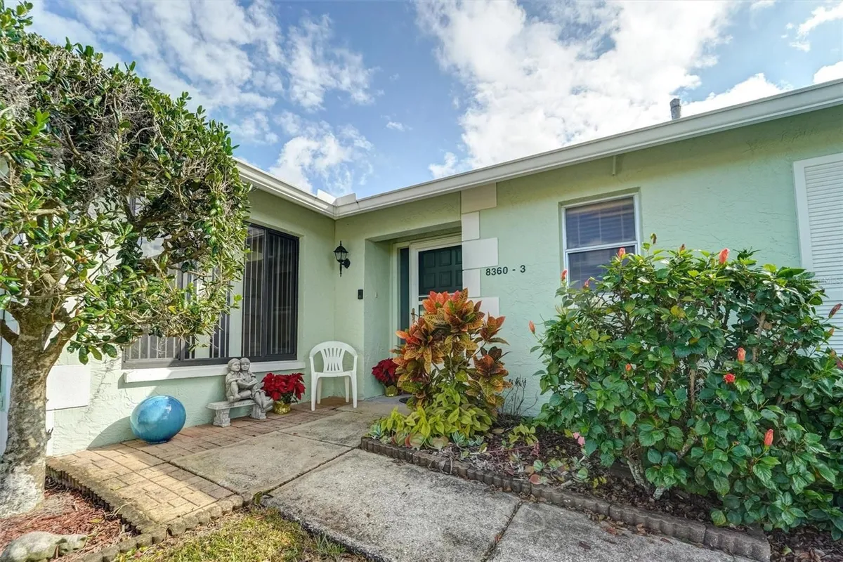 Property Slideshow image 1 of 15 | 8360 high point cir 3, Port Richey, FL, 34668