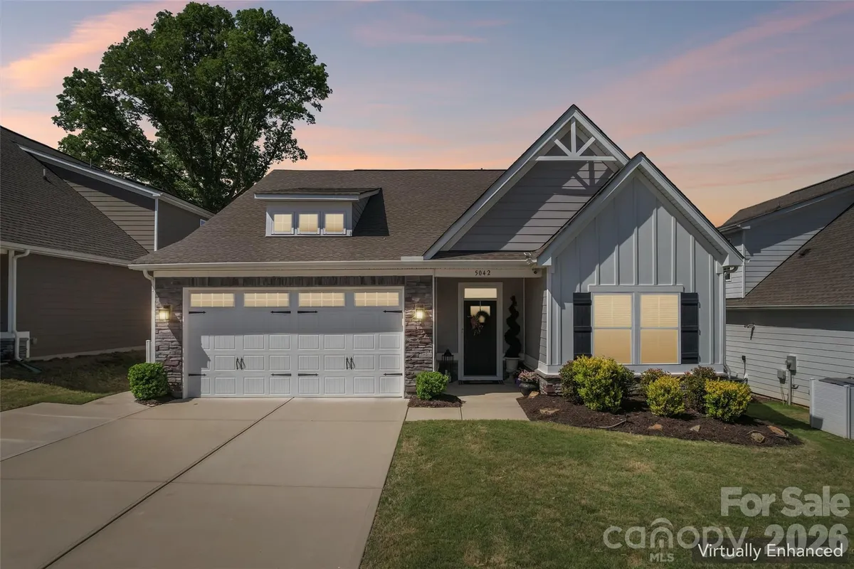 Property Slideshow image 1 of 43 | 5042 summer surprise ln, Charlotte, NC, 28215