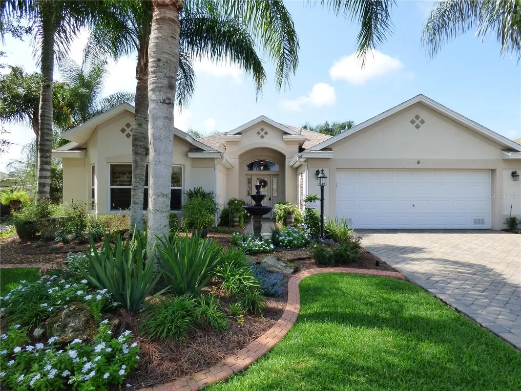 Property Slideshow image 1 of 42 | 7240 se 172nd hazelwood loop, The Villages, FL, 32162