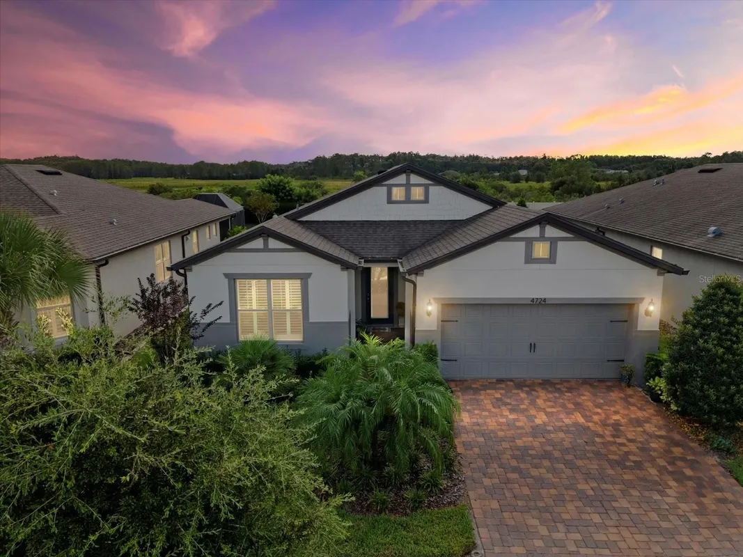 Property Slideshow image 1 of 81 | 4724 ballast crest cv, Land O Lakes, FL, 34638