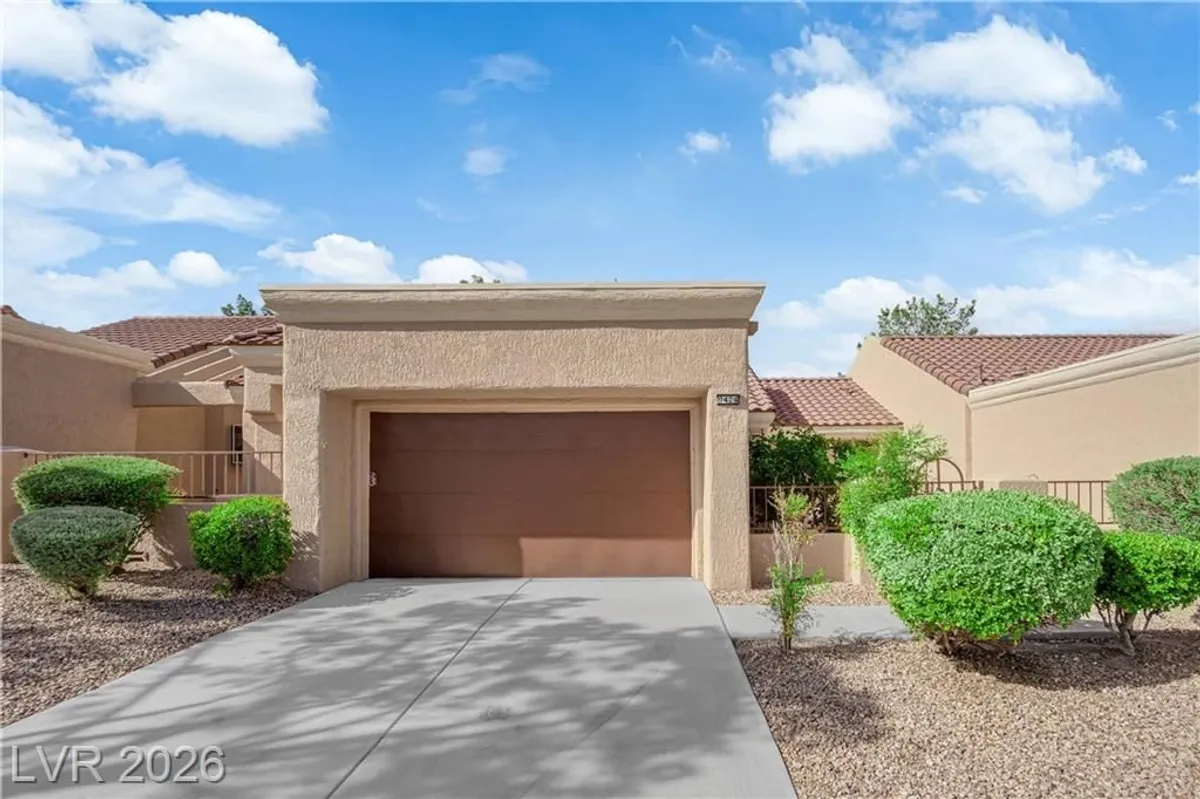 Property Slideshow image 1 of 32 | 9424 gold mountain dr, Las Vegas, NV, 89134