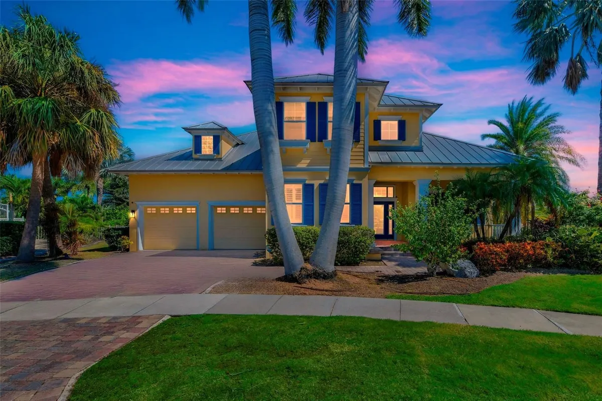 Property Slideshow image 1 of 56 | 5617 seagrass pl, Apollo Beach, FL, 33572