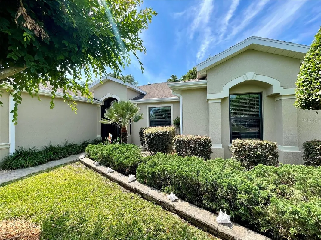 Property Slideshow image 1 of 87 | 16417 sw 14th avenue rd, Ocala, FL, 34473