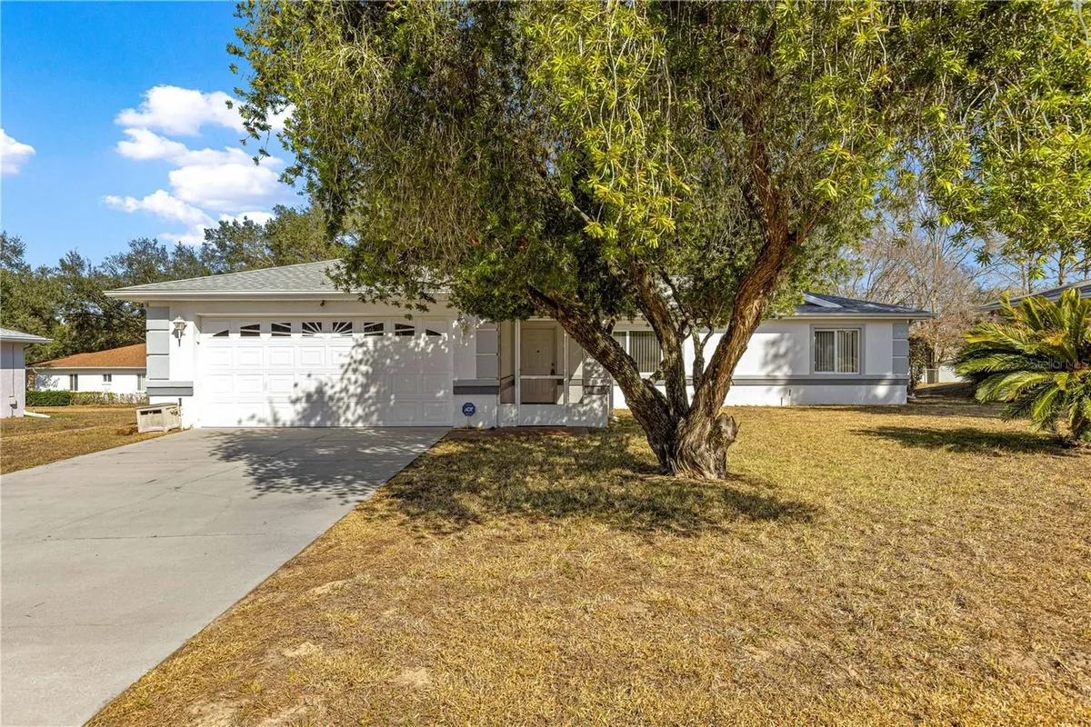 Property Slideshow image 1 of 39 | 6115 sw 104th st, Ocala, FL, 34476