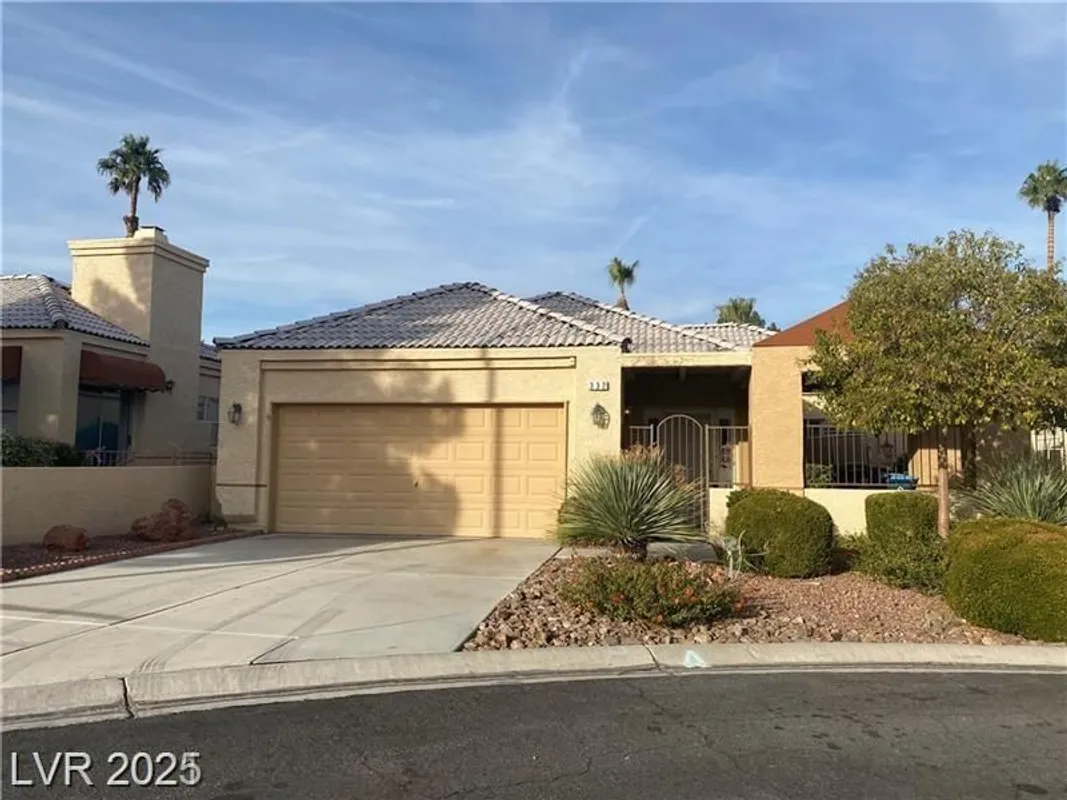 Property Slideshow image 1 of 7 | 332 wild plum ln, Las Vegas, NV, 89107