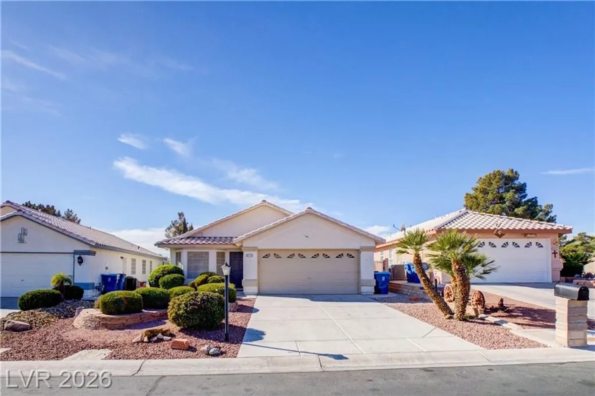 Property Slideshow image 1 of 42 | 5113 cedar lawn way, Las Vegas, NV, 89130