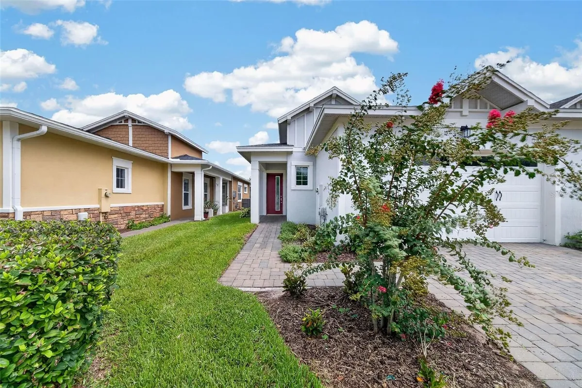 Property Slideshow image 1 of 16 | 2286 datura loop, St Cloud, FL, 34772