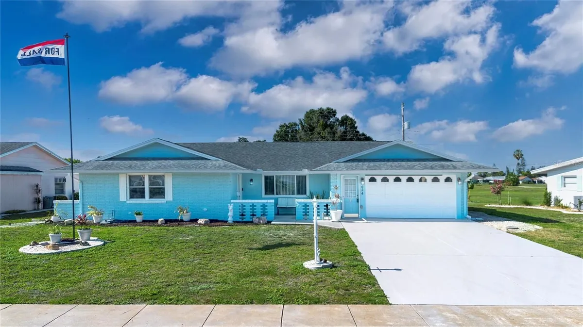 Property Slideshow image 1 of 59 | 624 la jolla ave, Sun City Center, FL, 33573