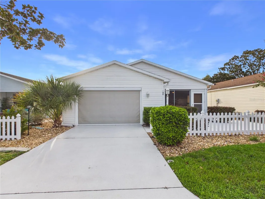 Property Slideshow image 1 of 15 | 746 angelita ave, The Villages, FL, 32159