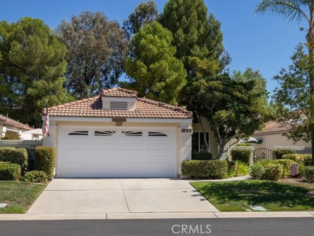Property Slideshow image 1 of 39 | 40380 via francisco, Murrieta, CA, 92562