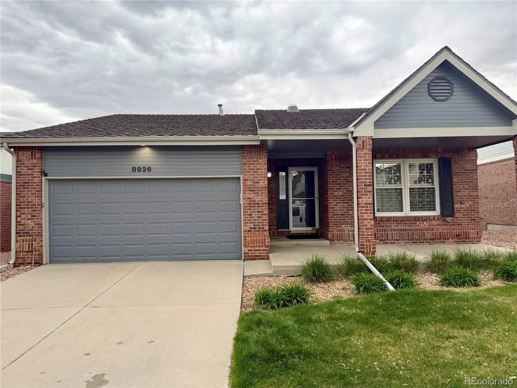 Property Slideshow image 1 of 1 | 8926 greenspointe ln, Highlands Ranch, CO, 80130