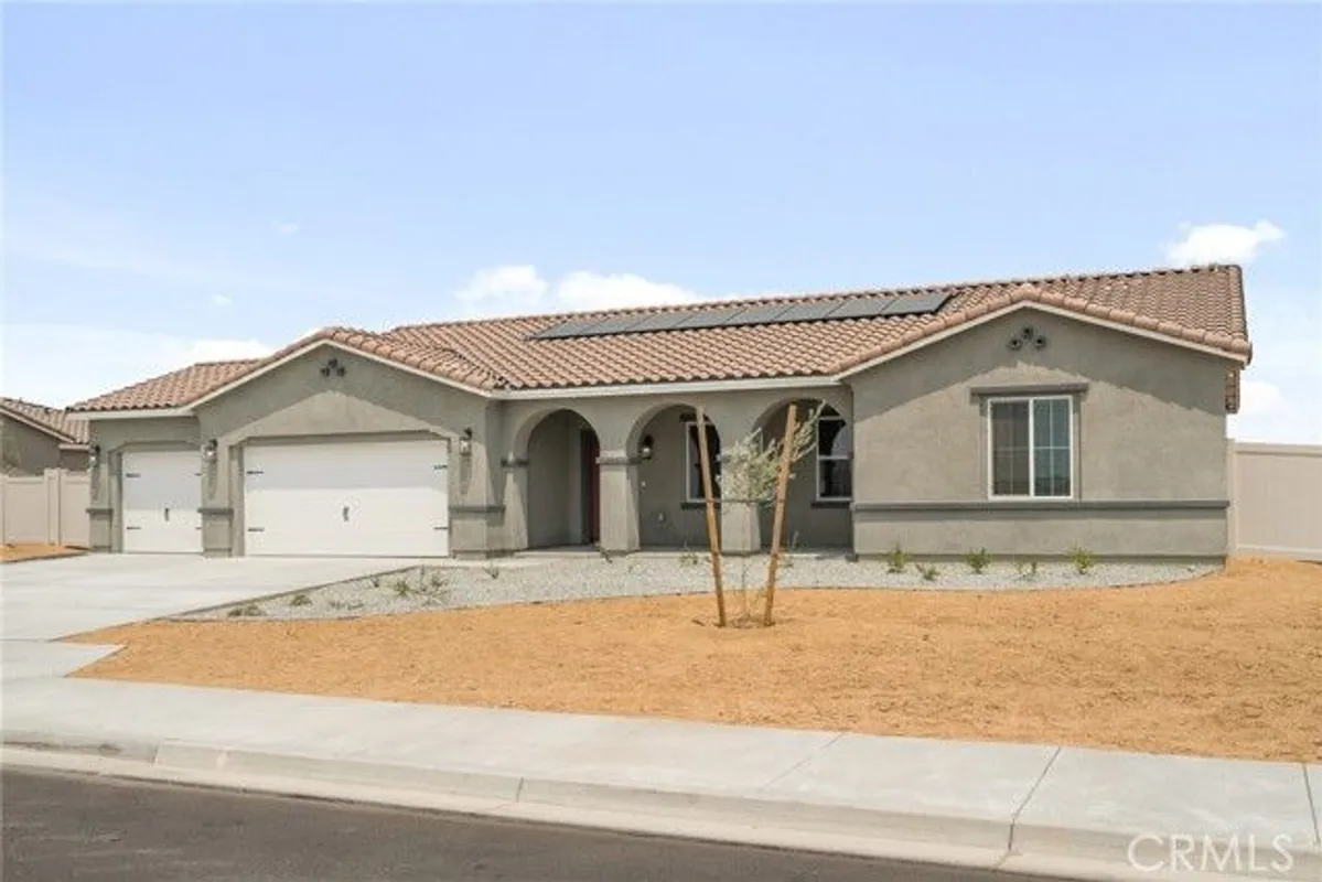 Property Slideshow image 1 of 6 | 14853 indigo rd, Apple Valley, CA, 92307