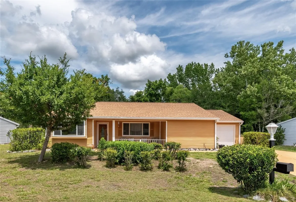 Property Slideshow image 1 of 21 | 10886 sw 90th ter, Ocala, FL, 34481