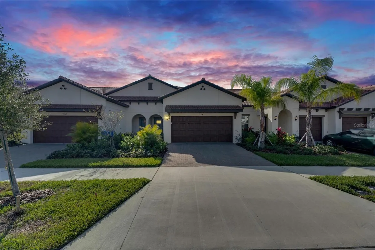 Property Slideshow image 1 of 100 | 17554 holly well ave, Wimauma, FL, 33598