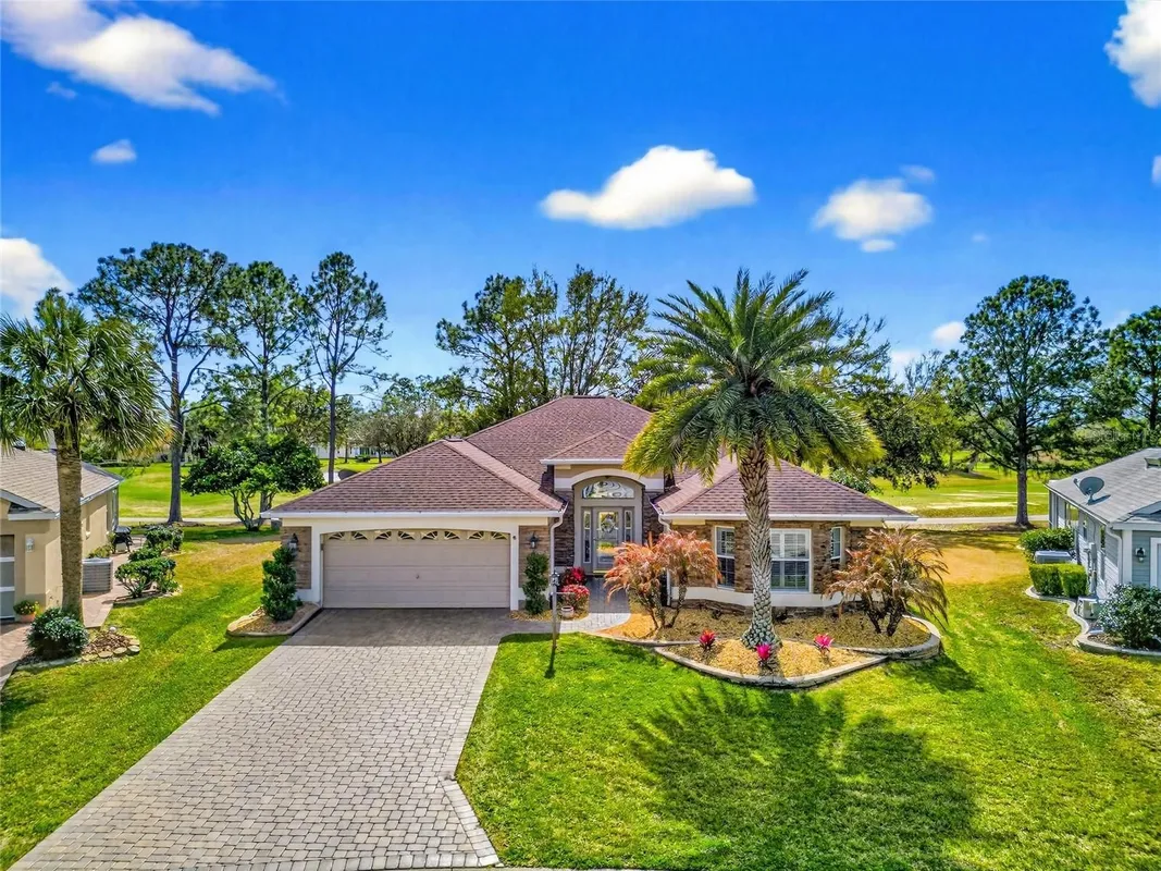 Property Slideshow image 1 of 43 | 2403 tamarindo dr, The Villages, FL, 32162