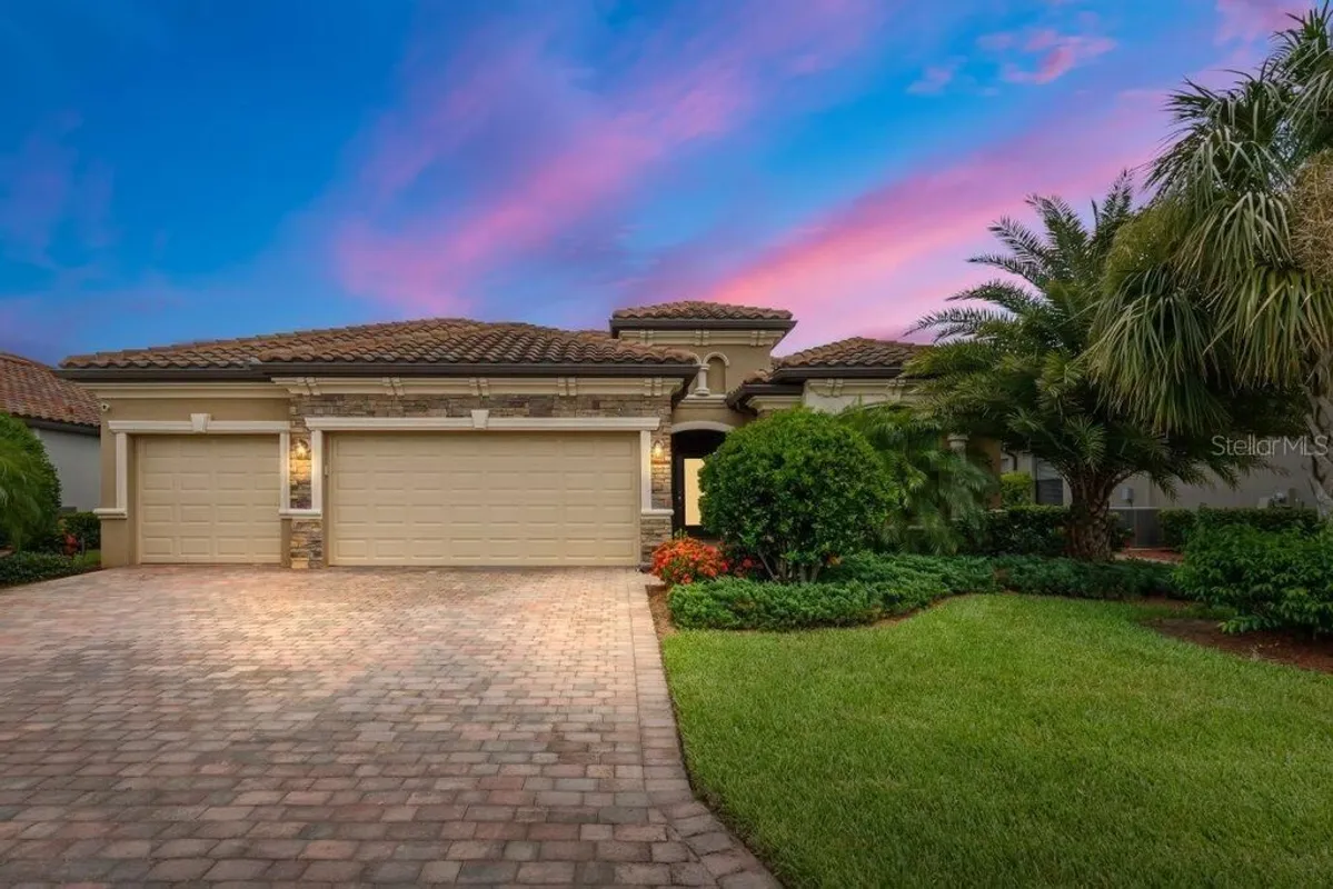Property Slideshow image 1 of 55 | 6836 wild lake ter, Bradenton, FL, 34212