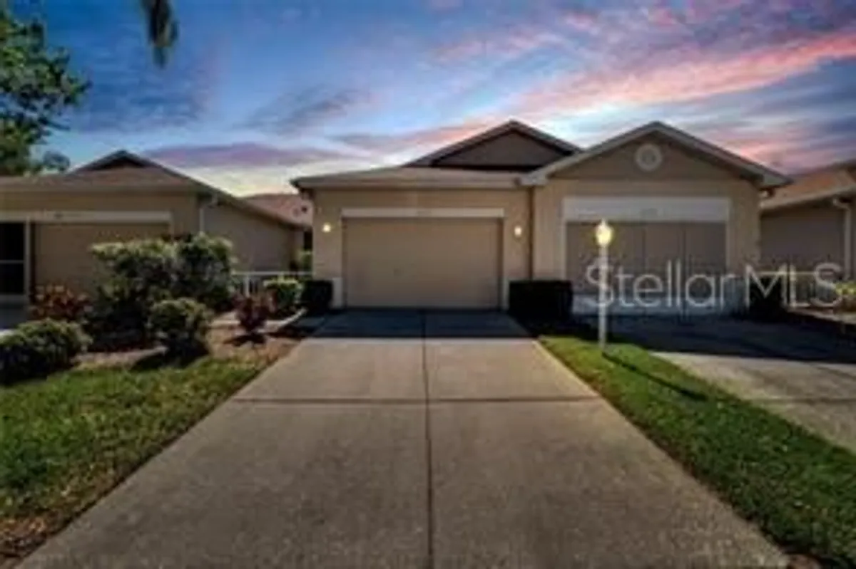 Property Slideshow image 1 of 55 | 1032 radison ave 2, Sun City Center, FL, 33573