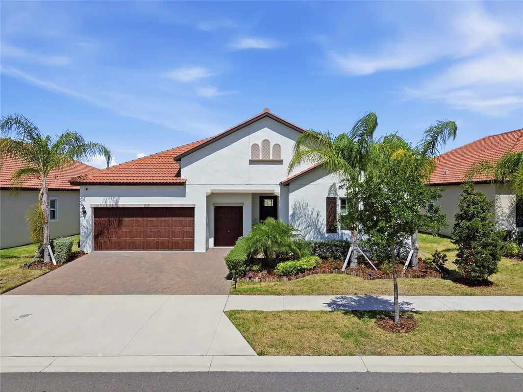 Property Slideshow image 1 of 37 | 17301 scuba crest st, Wimauma, FL, 33598