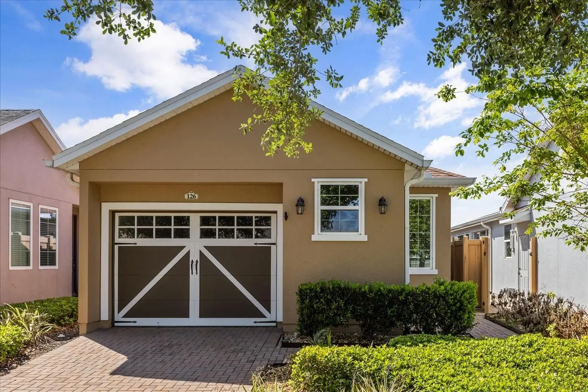 Property Slideshow image 1 of 37 | 126 bayou bend rd, Groveland, FL, 34736