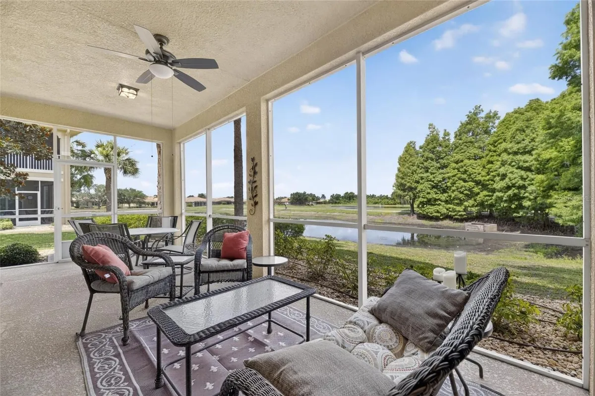 Property Slideshow image 1 of 46 | 1423 emerald dunes dr, Sun City Center, FL, 33573