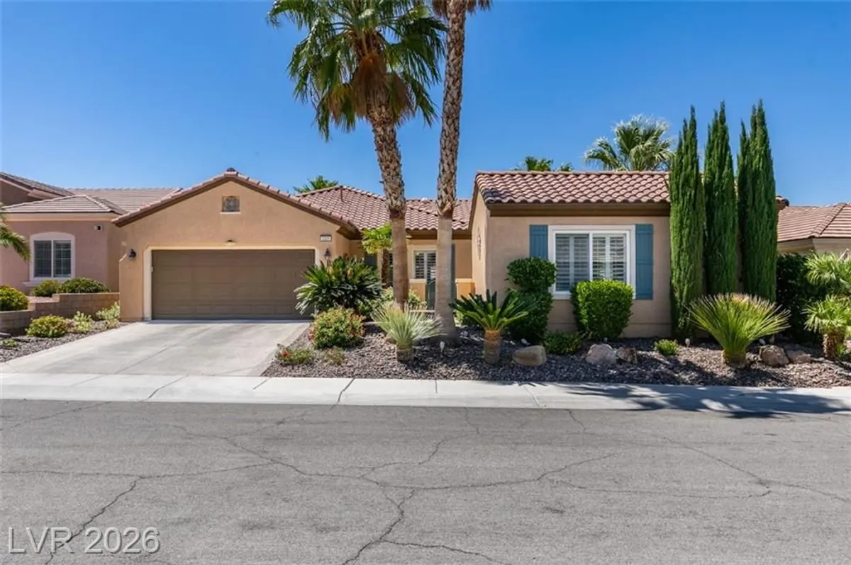 Property Slideshow image 1 of 54 | 2225 savannah river st, Henderson, NV, 89044