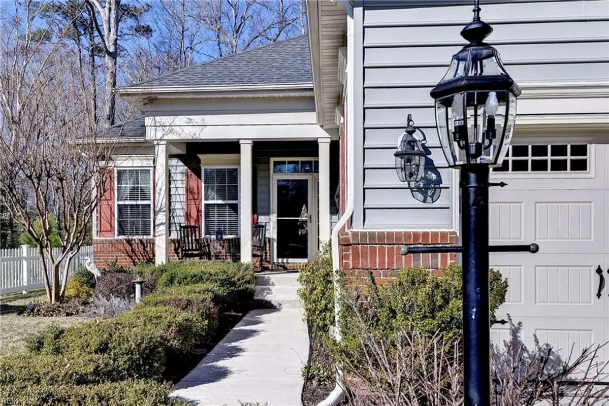Property Slideshow image 1 of 50 | 6223 tucker lndg, Williamsburg, VA, 23188
