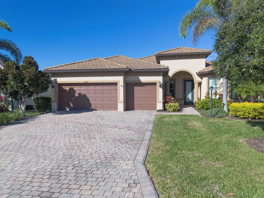 Property Slideshow image 1 of 96 | 16915 loudon pl, Bradenton, FL, 34202