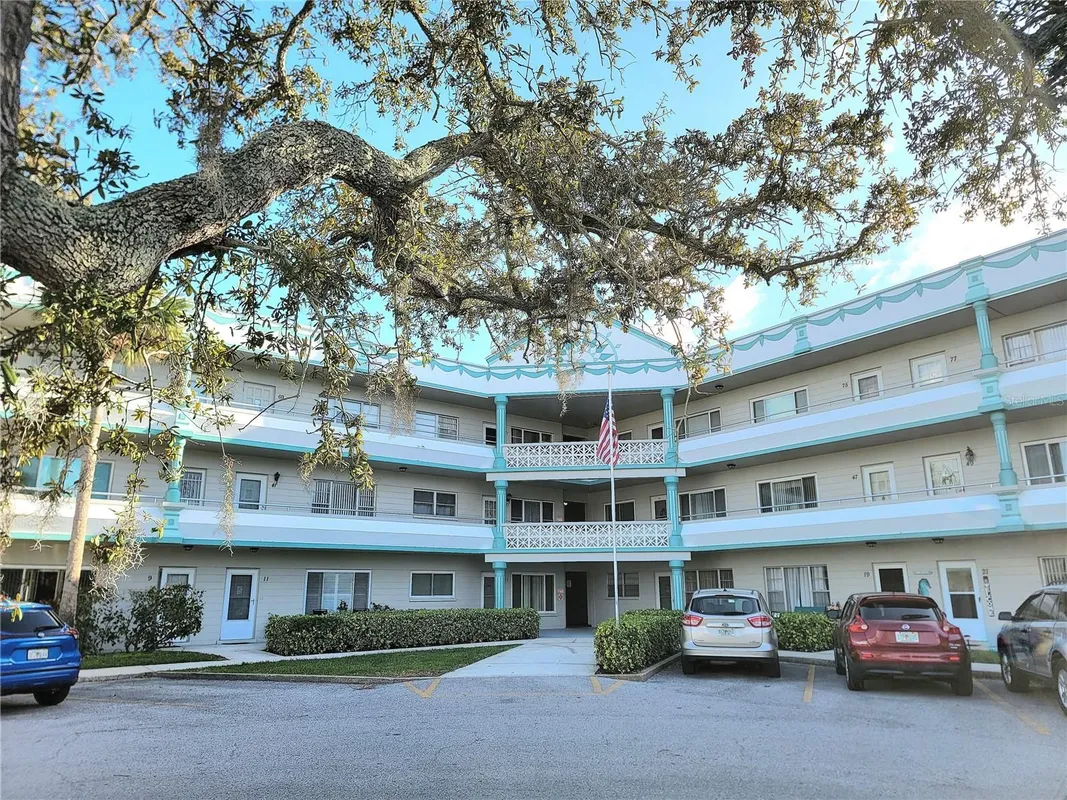 Property Slideshow image 1 of 34 | 2371 israeli dr 39, Clearwater, FL, 33763