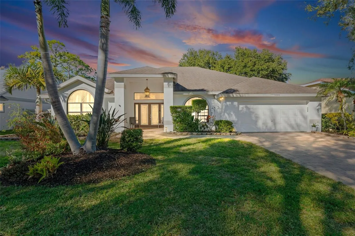 Property Slideshow image 1 of 60 | 5309 gardens dr, Sarasota, FL, 34243