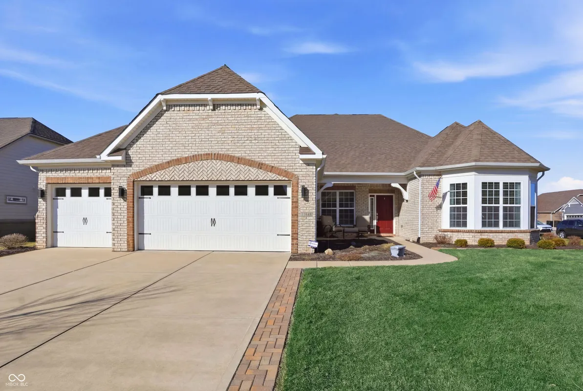 Property Slideshow image 1 of 63 | 11648 flynn pl, Noblesville, IN, 46060