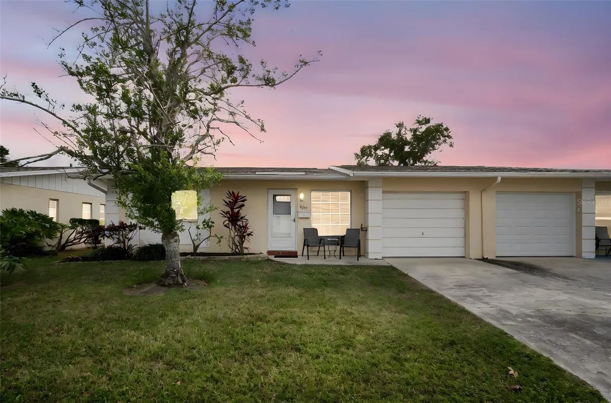 Property Slideshow image 1 of 50 | 1055 loch haven dr, Dunedin, FL, 34698