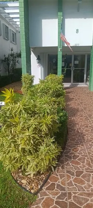 Property Slideshow image 1 of 8 | 2271 nw 48th ter 207, Lauderhill, FL, 33313