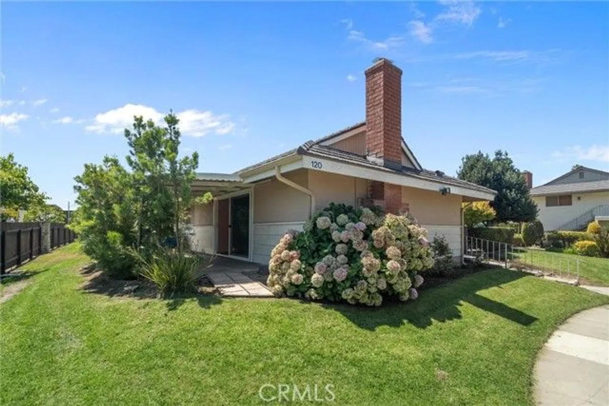 Property Slideshow image 1 of 14 | 22621 maple ave, Torrance, CA, 90505