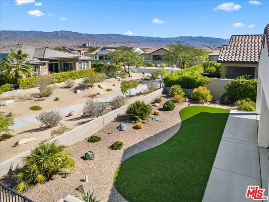 Property Slideshow image 1 of 45 | 86 burgundy, Rancho Mirage, CA, 92270