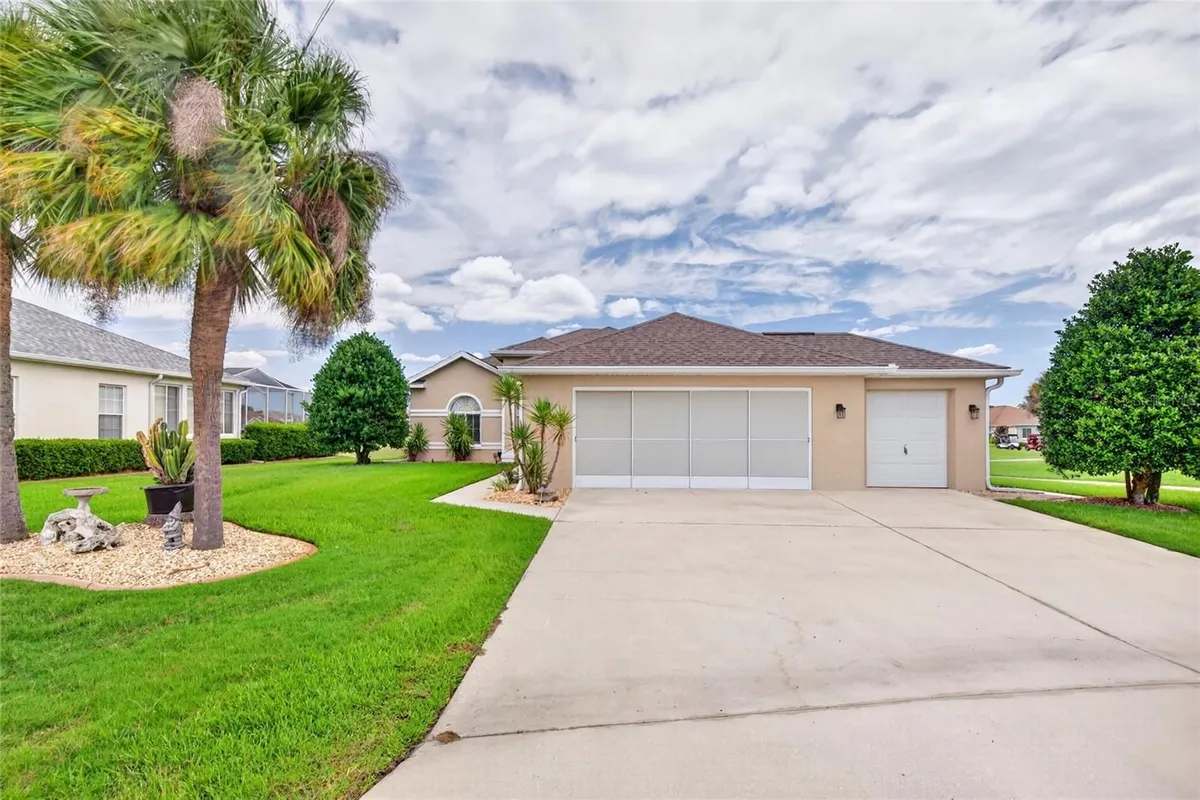 Property Slideshow image 1 of 42 | 5815 nw 21st st, Ocala, FL, 34482