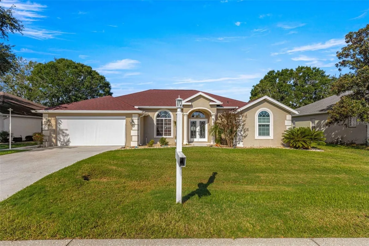 Property Slideshow image 1 of 52 | 1960 nw 50th cir, Ocala, FL, 34482