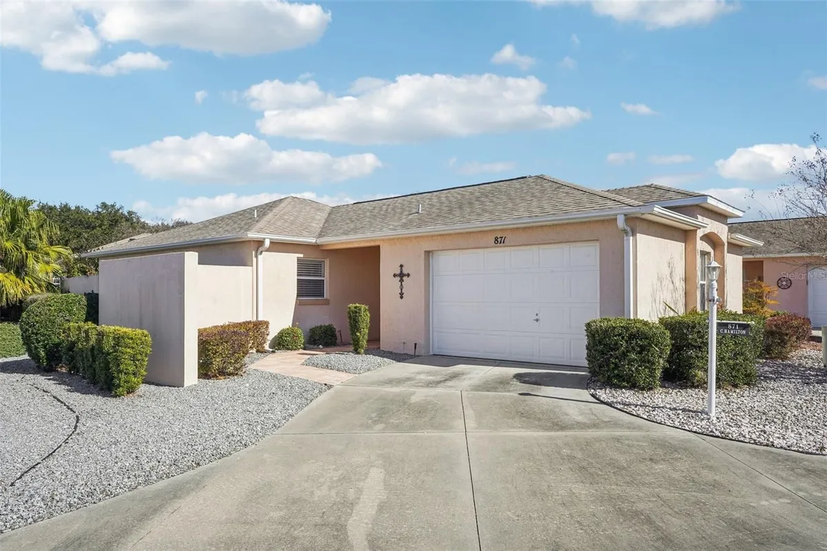 Property Slideshow image 1 of 30 | 871 trevino ter, Lady Lake, FL, 32159