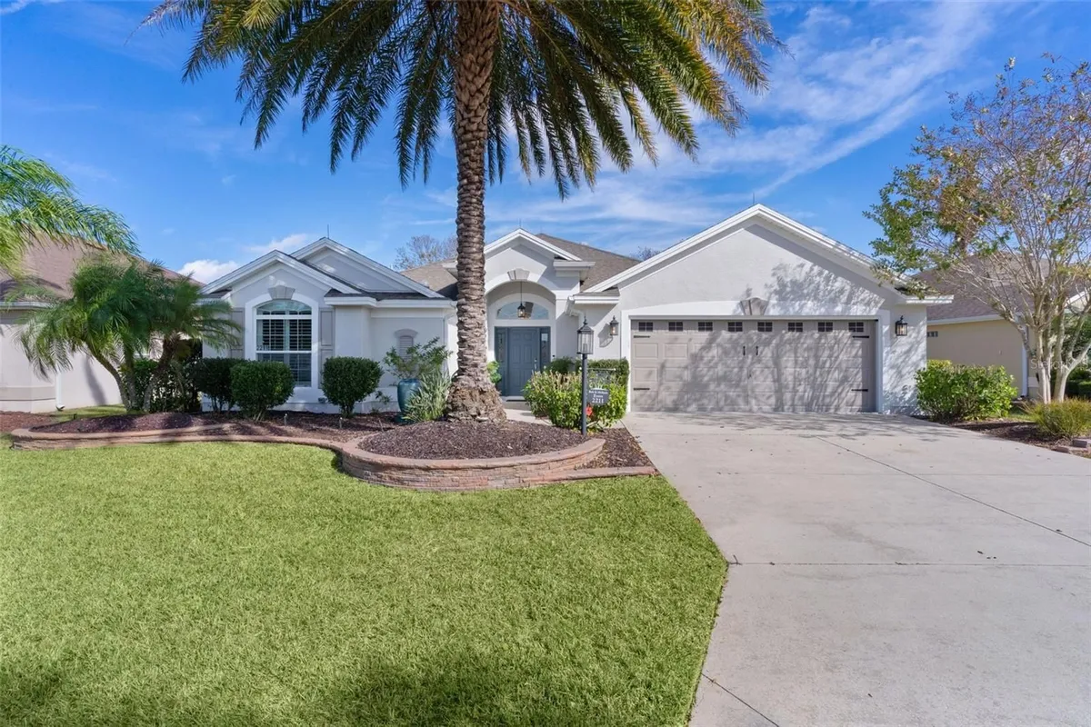 Property Slideshow image 1 of 60 | 2211 bachman path, The Villages, FL, 32162